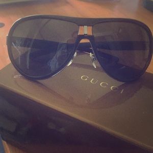 Gucci sunglasses